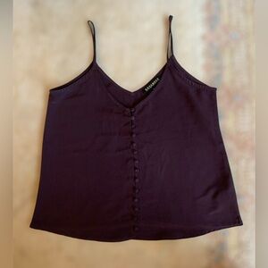 🚨Flash Sale🚨NWOT Preppy Sleeveless Button Detail Tank Top in Eggplant Small